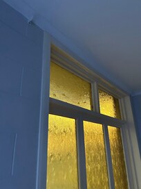 Blind fell down during the night