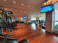 Fitness center (6th floor)