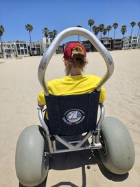 Strandmobil
nicht vom Hotel sondern gratis bei: Venice Beach Lifeguard Operations