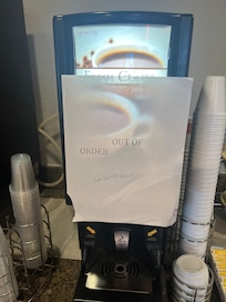 No coffee, water or juice at breakfast