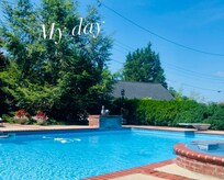 Beautiful, relaxing pool