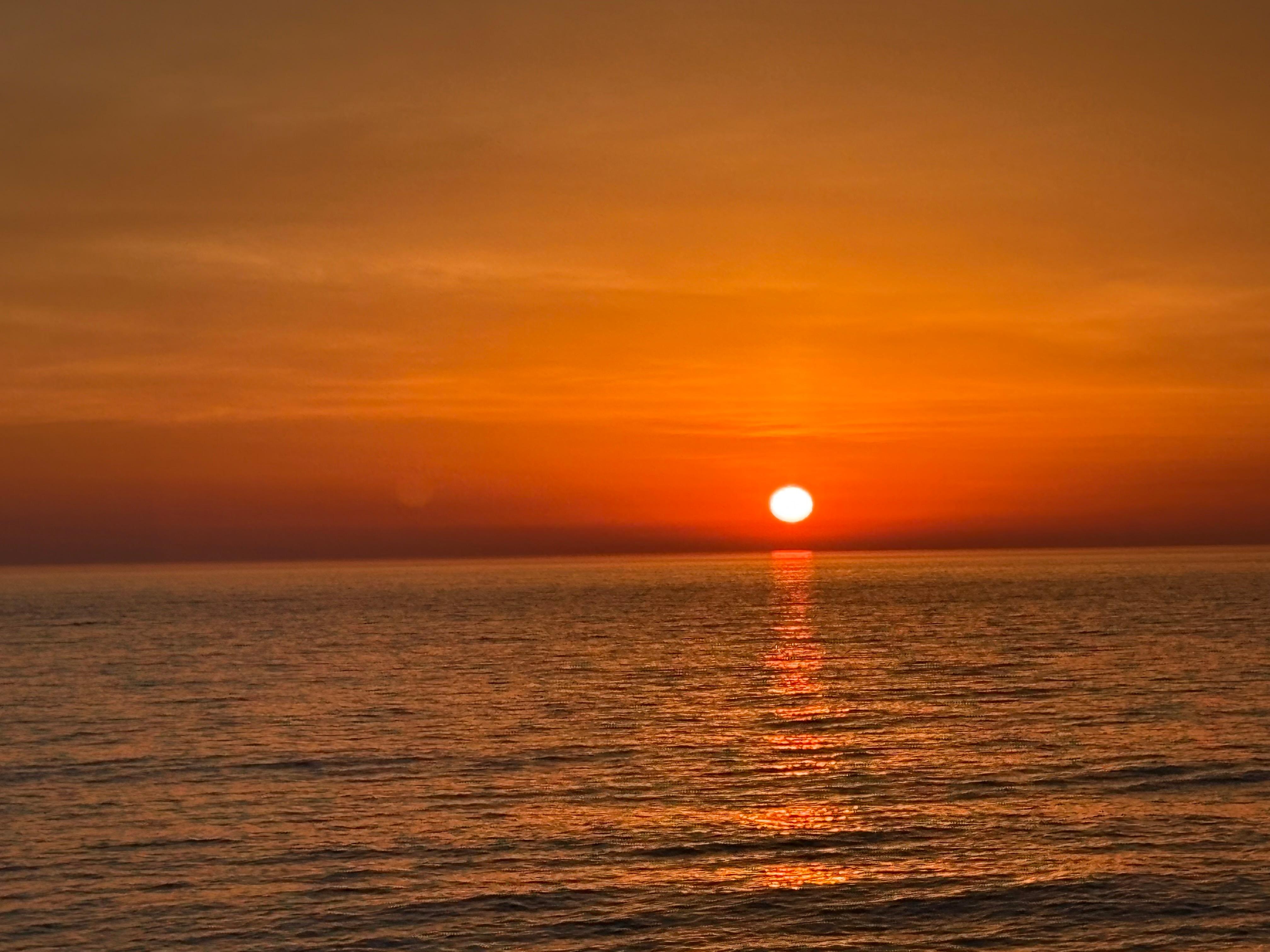 Sunrise across the street from Retreat