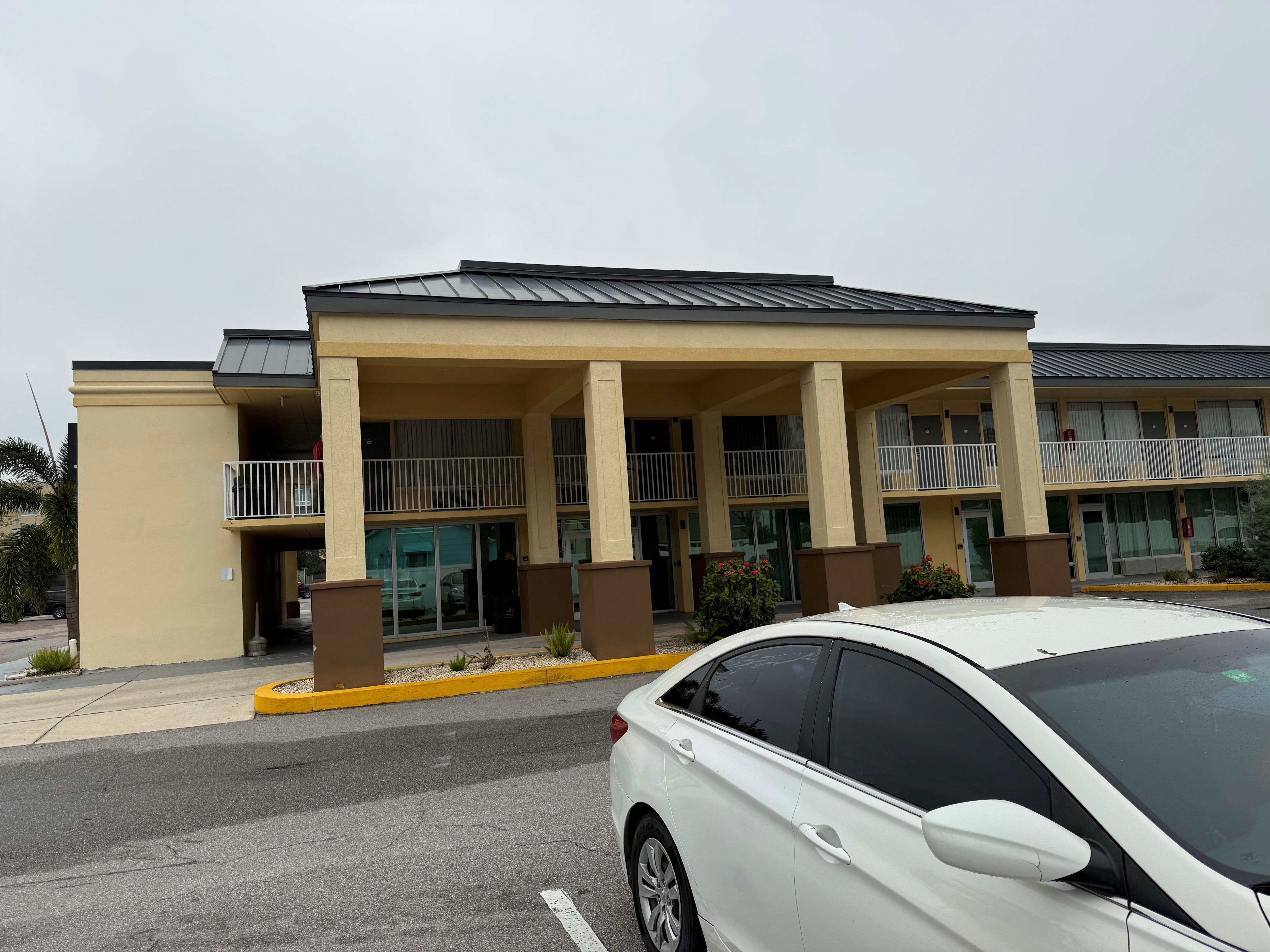 short distance from residential wall to the property entrance