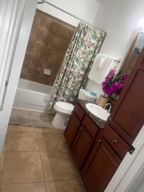 2nd bathroom