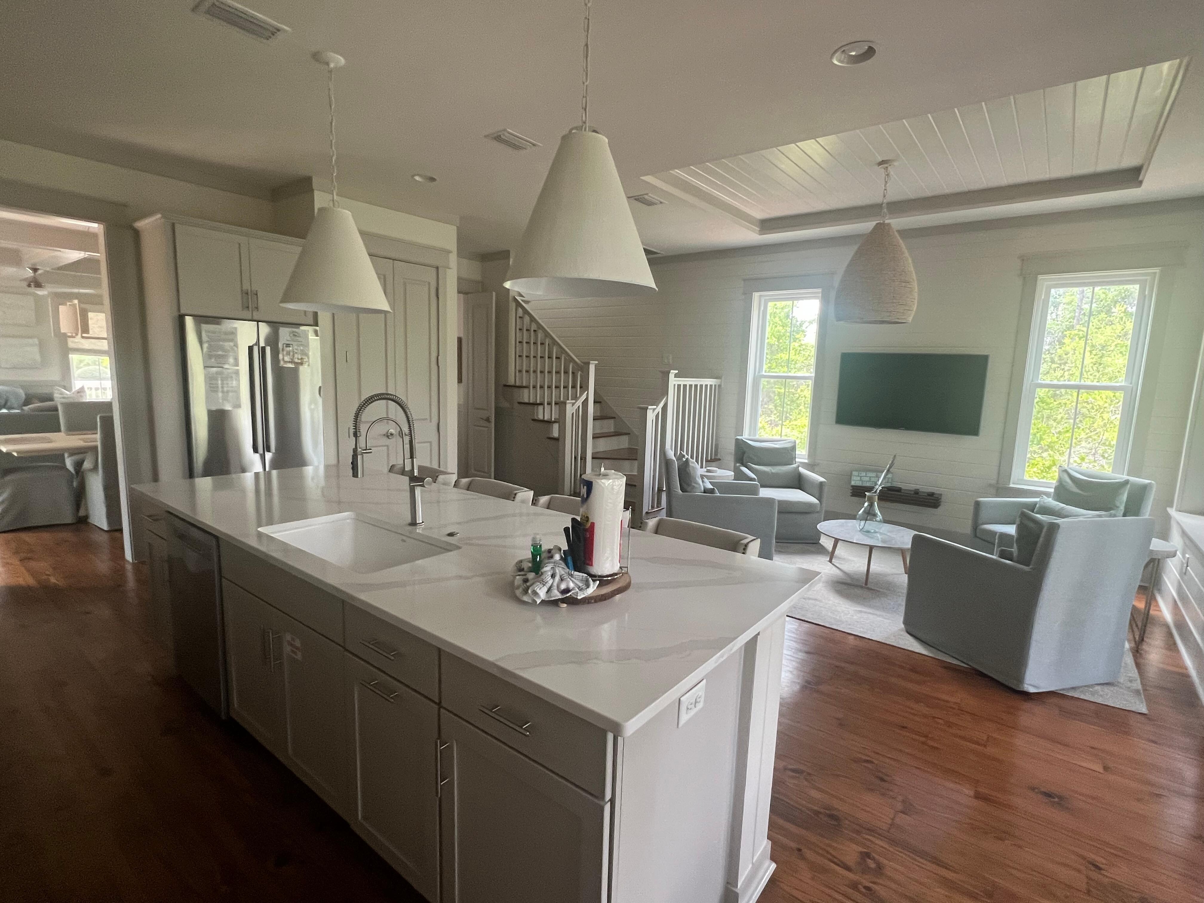 Nice and clean, many places to sit and hang out 