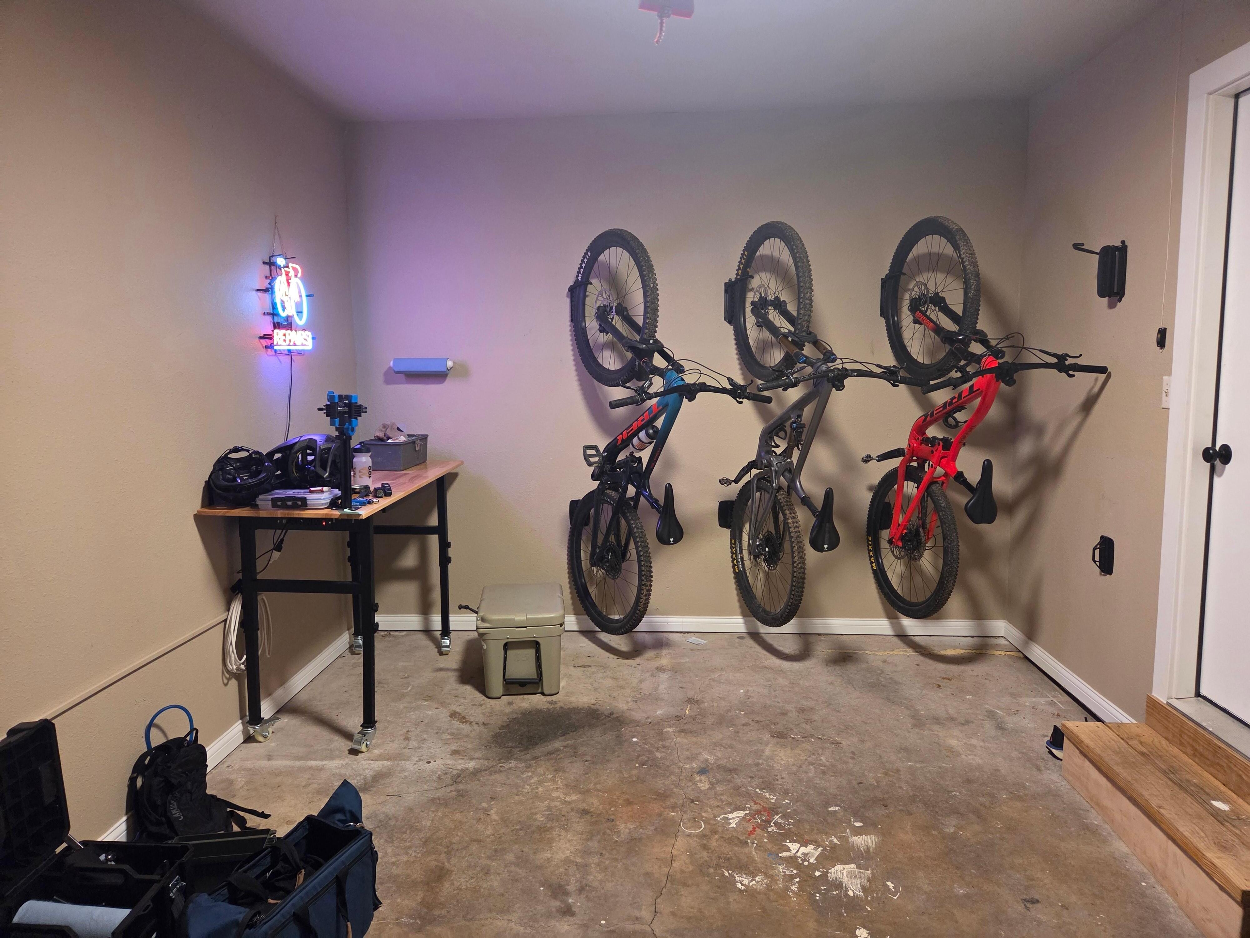 Garage with bike hangers and work bench! 