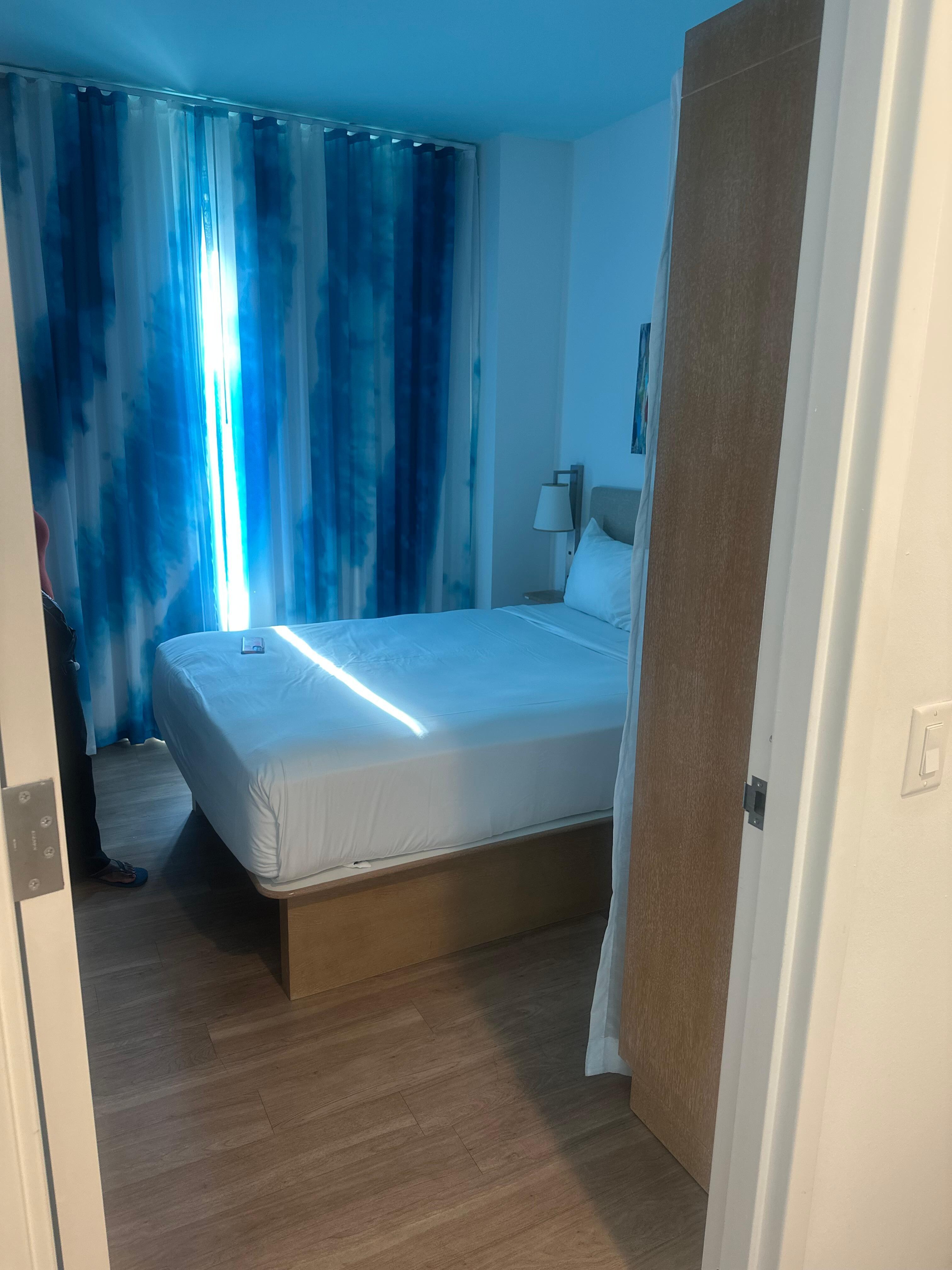 2nd room 