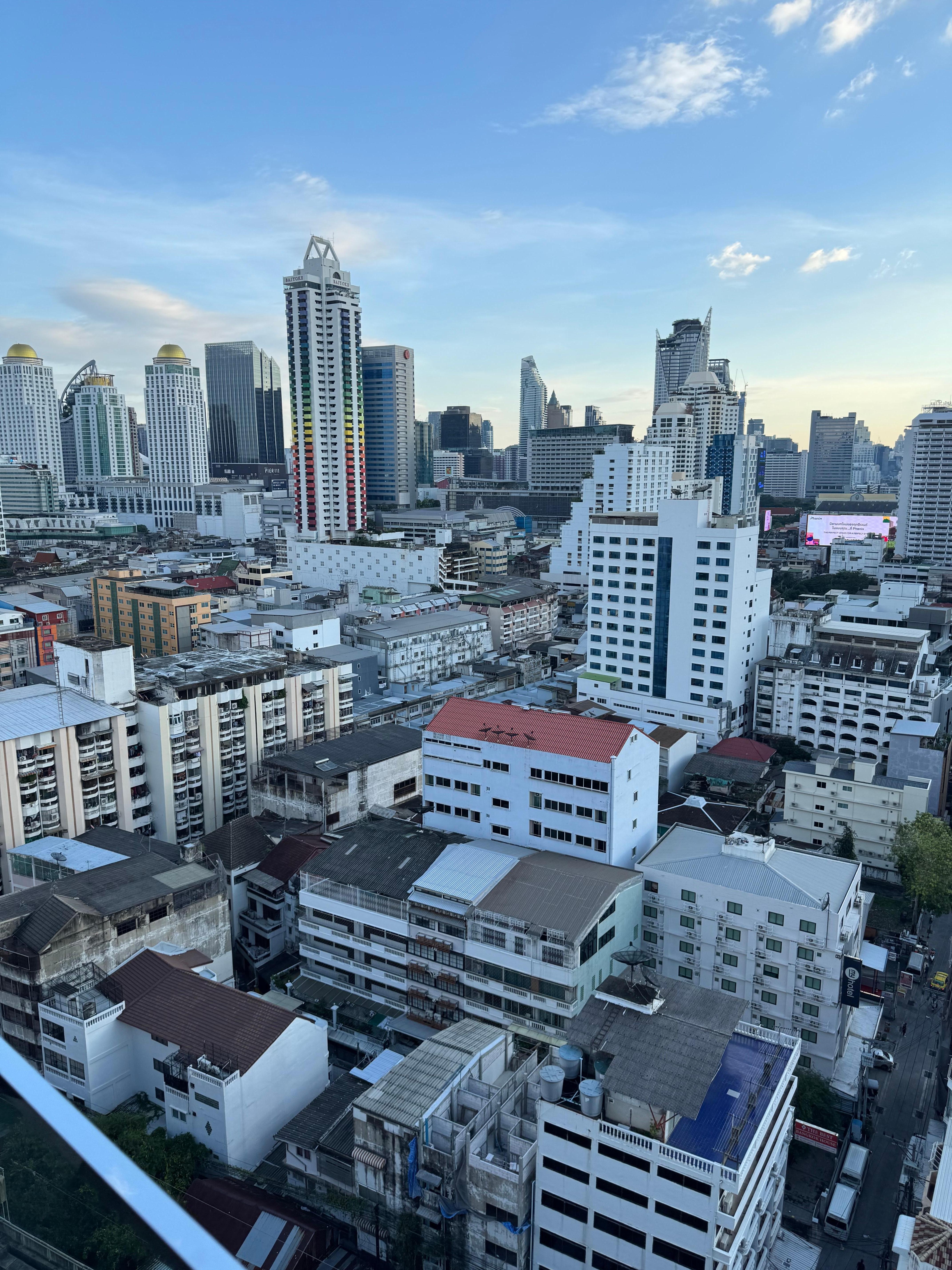 エントランスからの風景(朝)