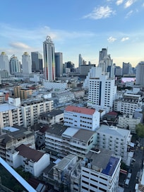 エントランスからの風景(朝)