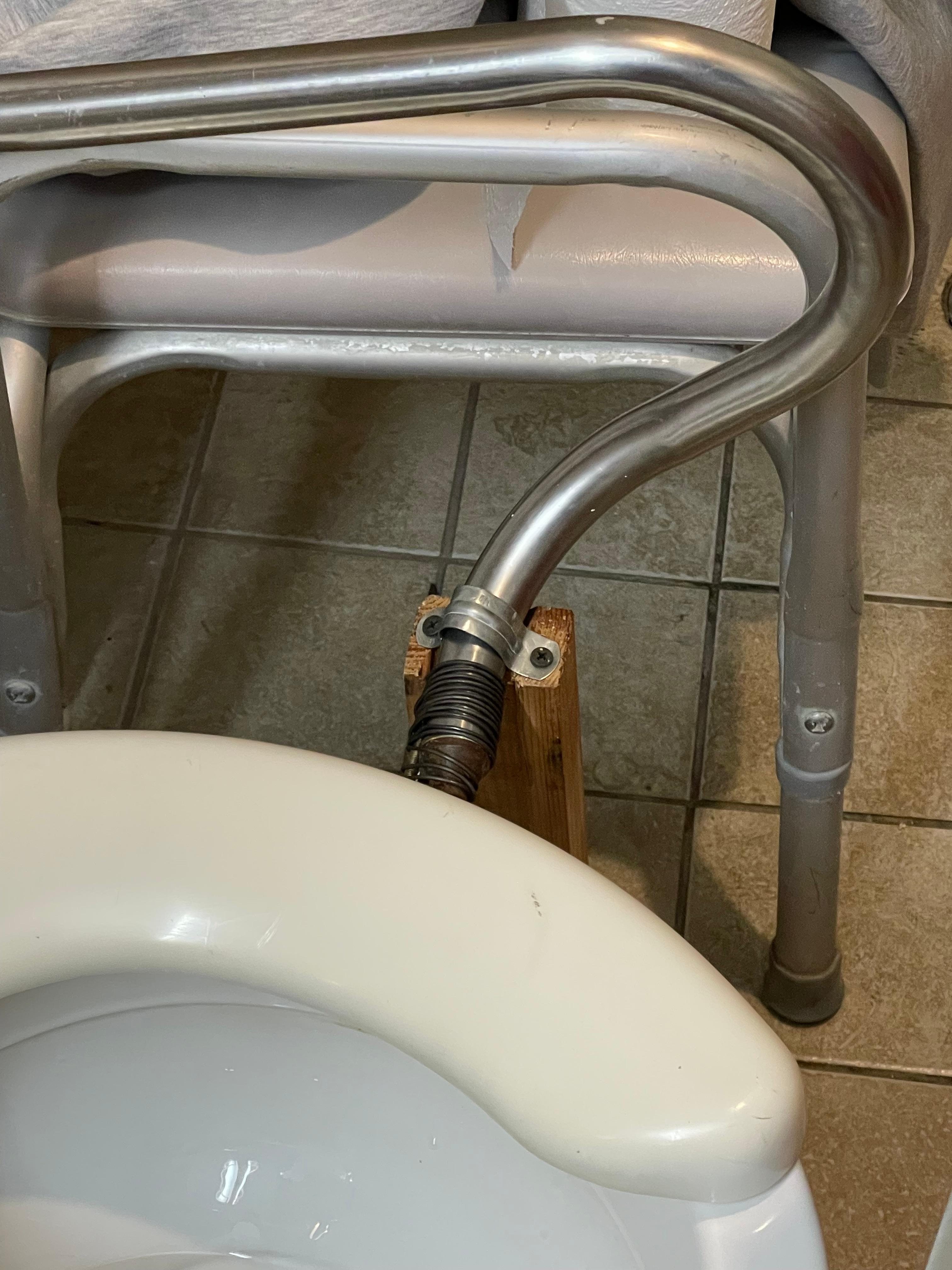 Broken handicapped bar and later “fixed” by staff with wire and wooden support structure. We did not trust it to be strong. We had to hold up our daughter as she sat on toilet seat.
