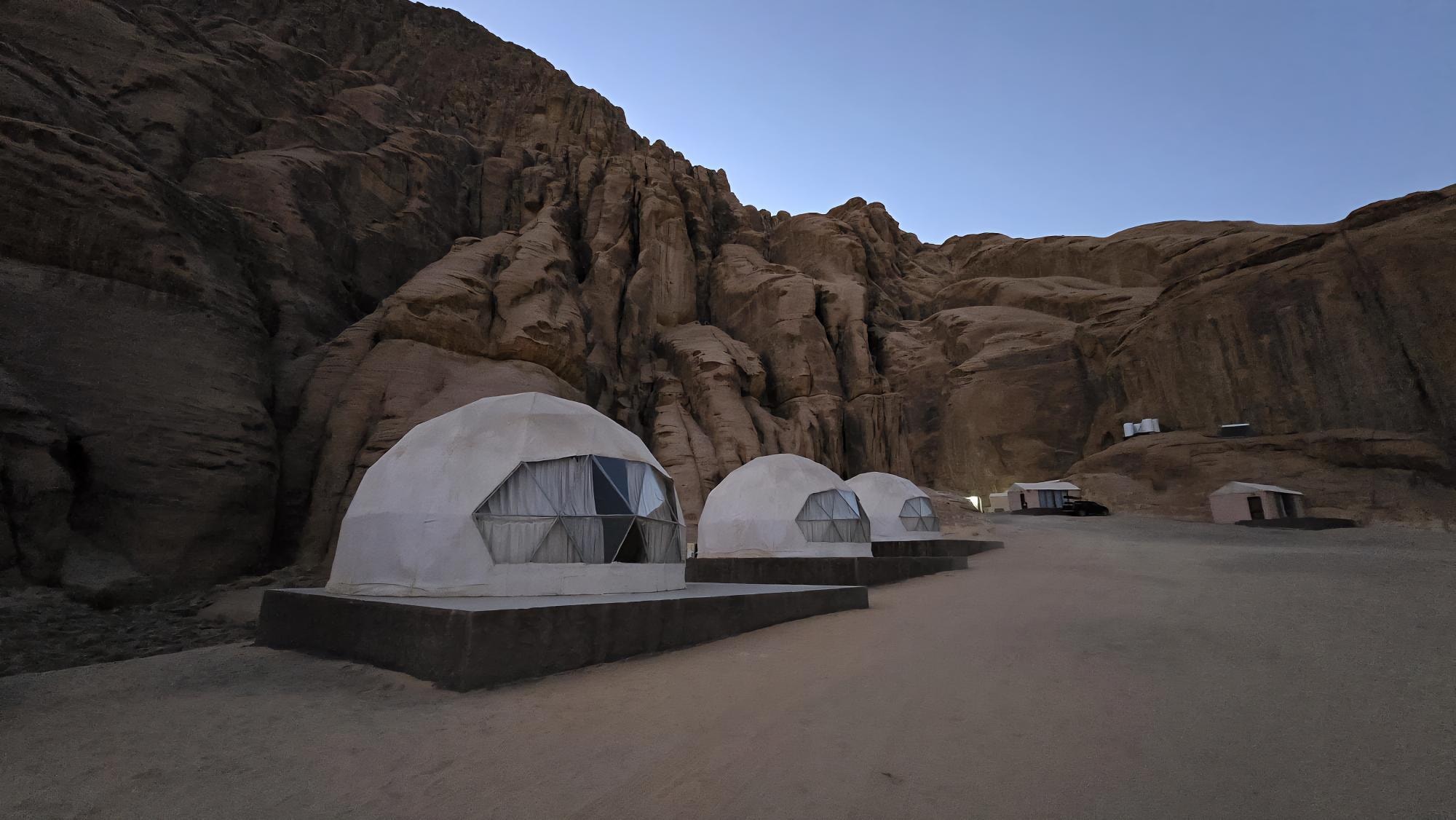 Vue  des bulles d'hébergement