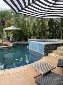 The pool and jacuzzi