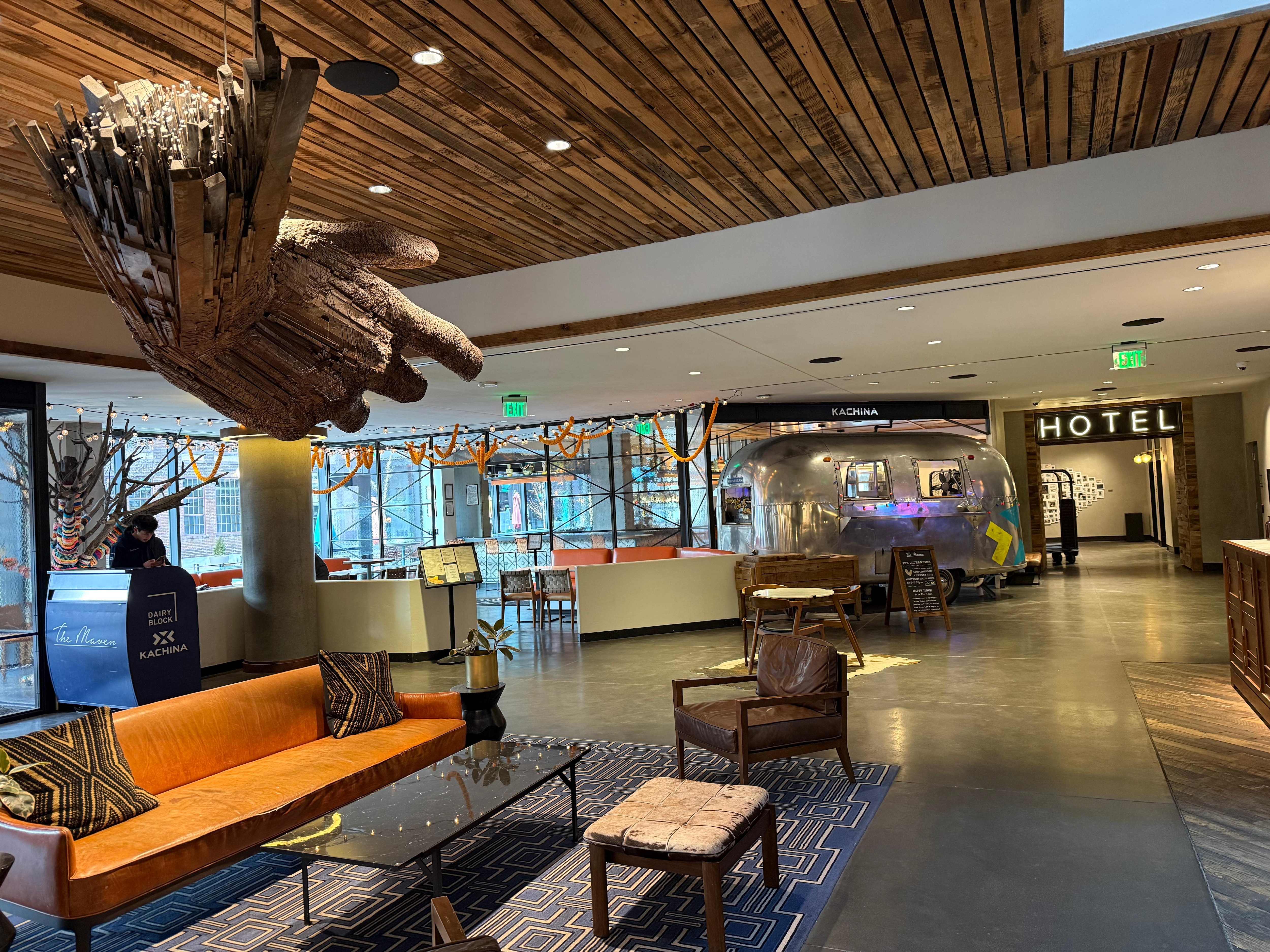 Lobby and afternoon churro stand
