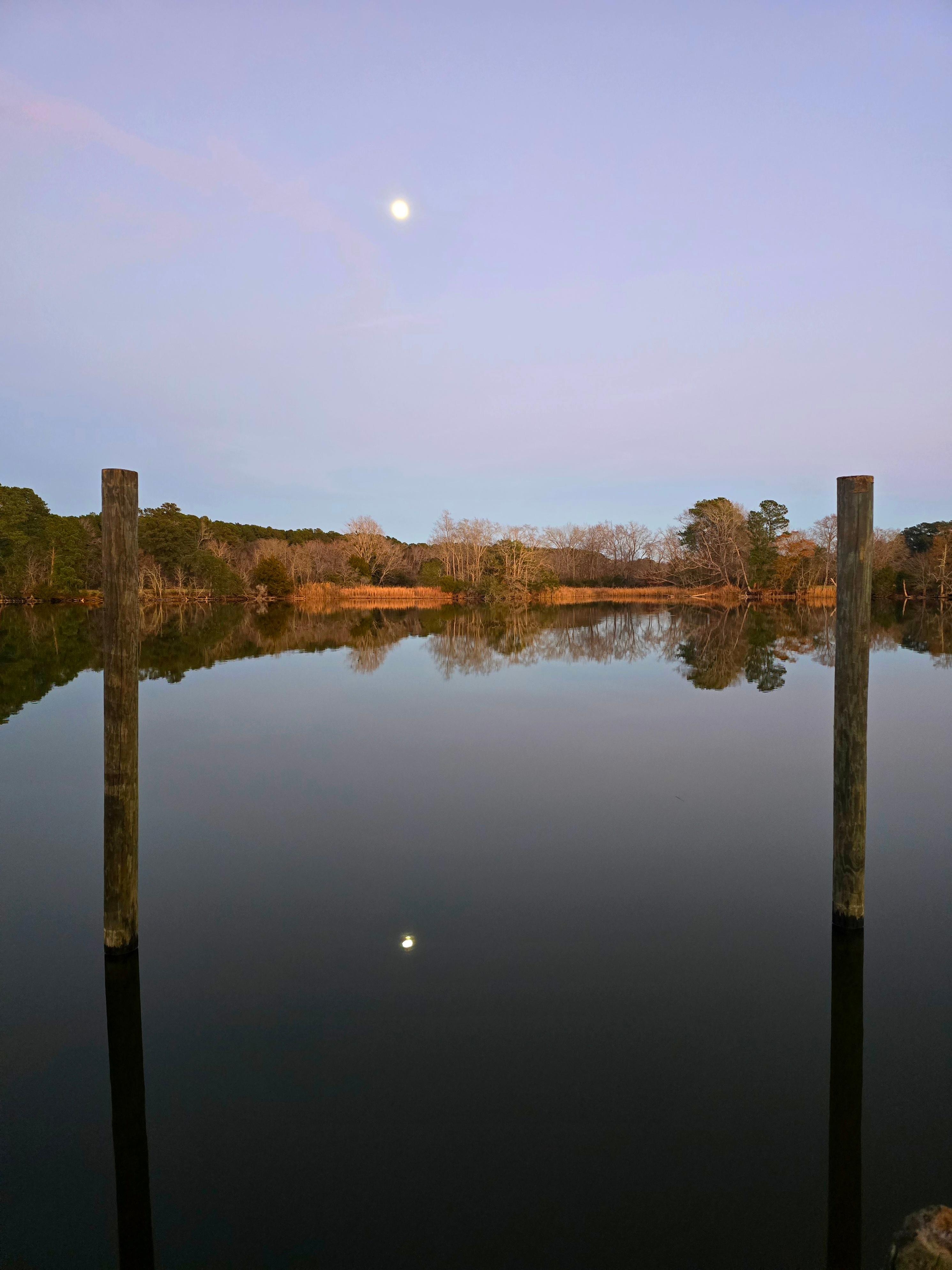 Very calm waters. There was only a couple boats that passed through. 