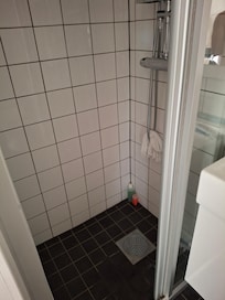 Small shower