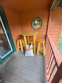 Front little porch area minus the dogfood that we brought.