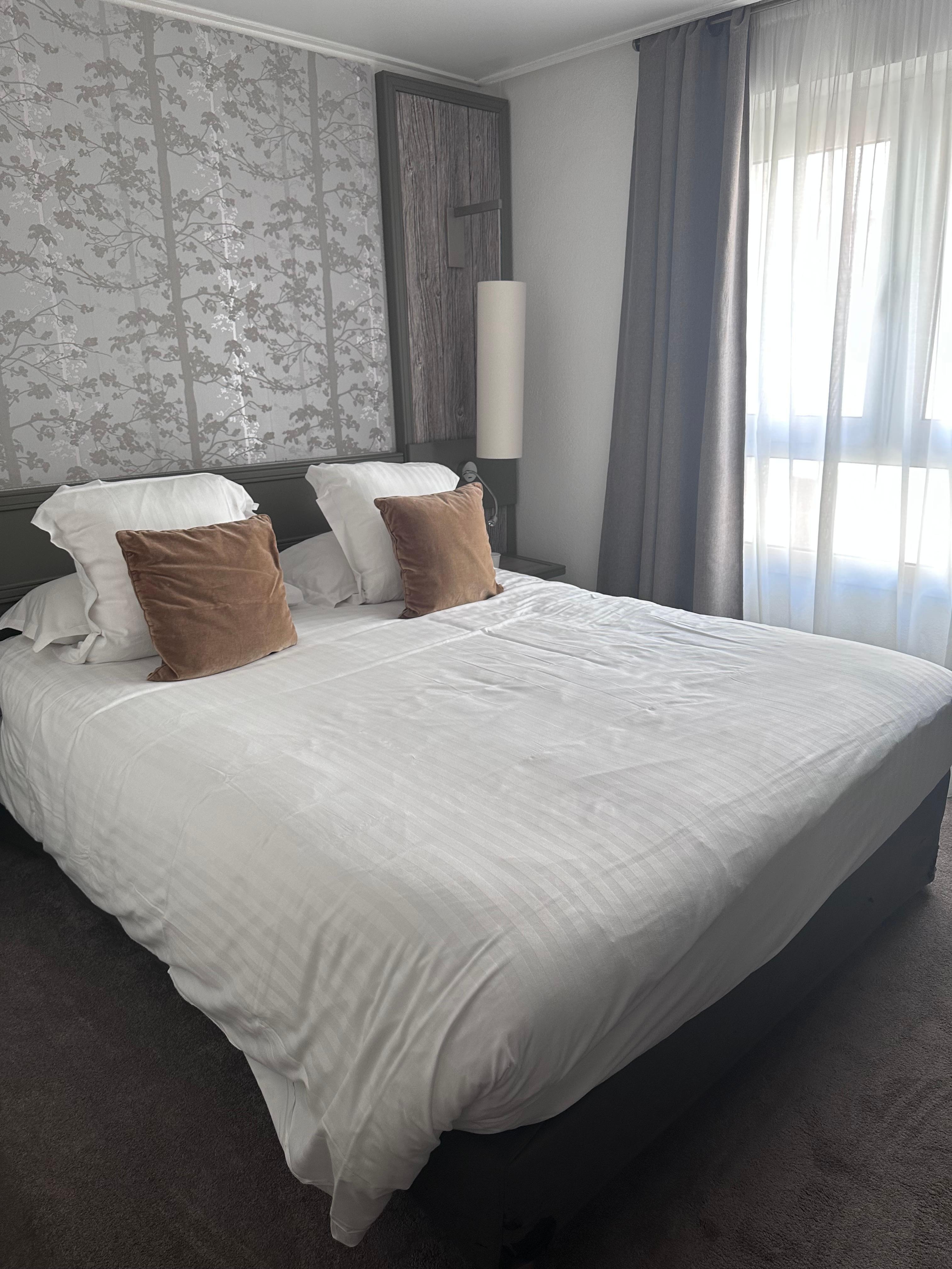 Room at Hotel Anerica