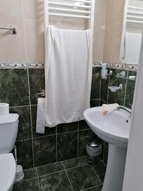 Schoon en ruim genoeg.