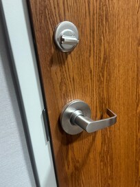 Door won't lock or even close properly, front staff not even apologetic or willing to switch my room for safety.
