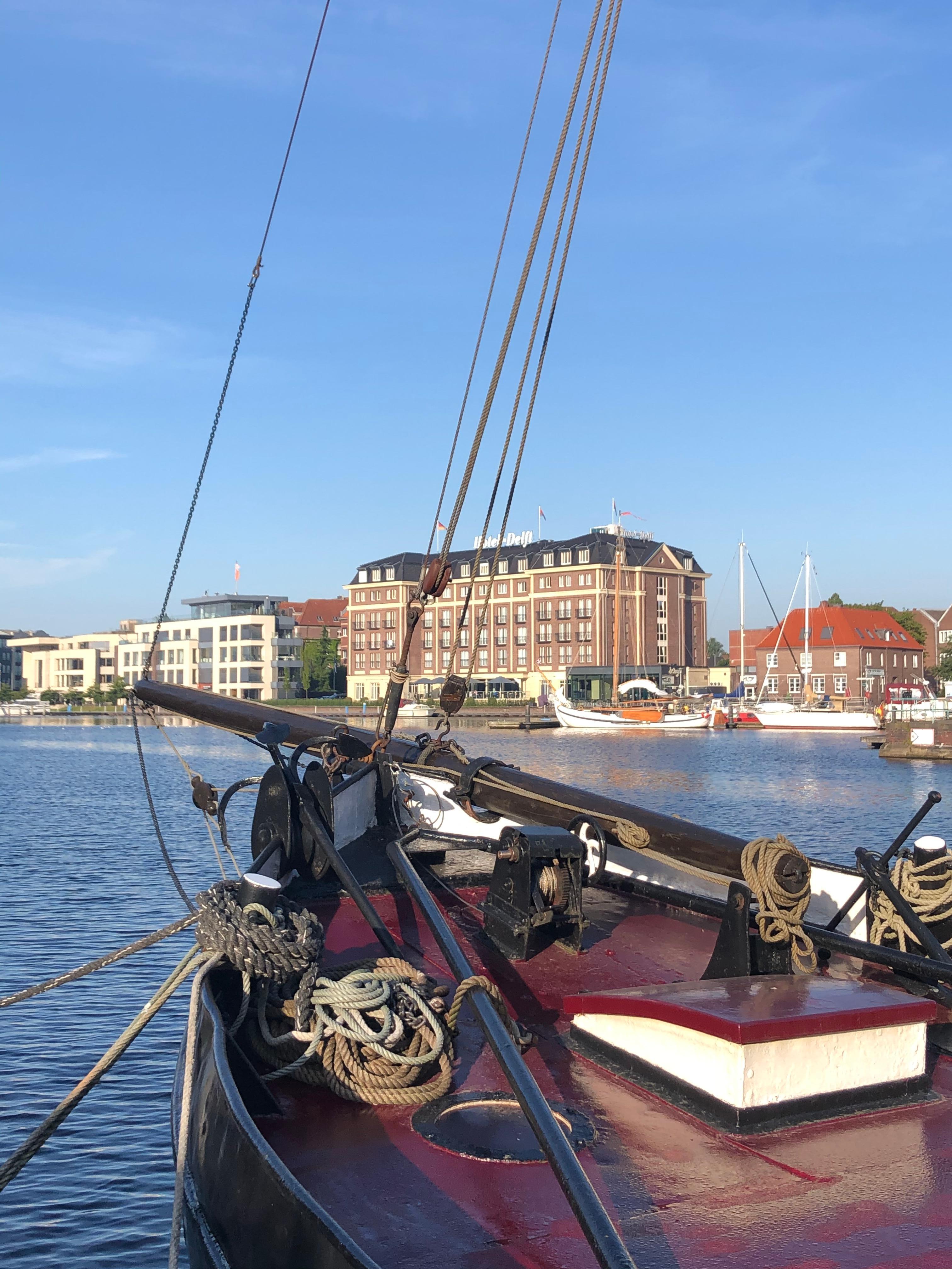 Hafenblick auf das Hotel