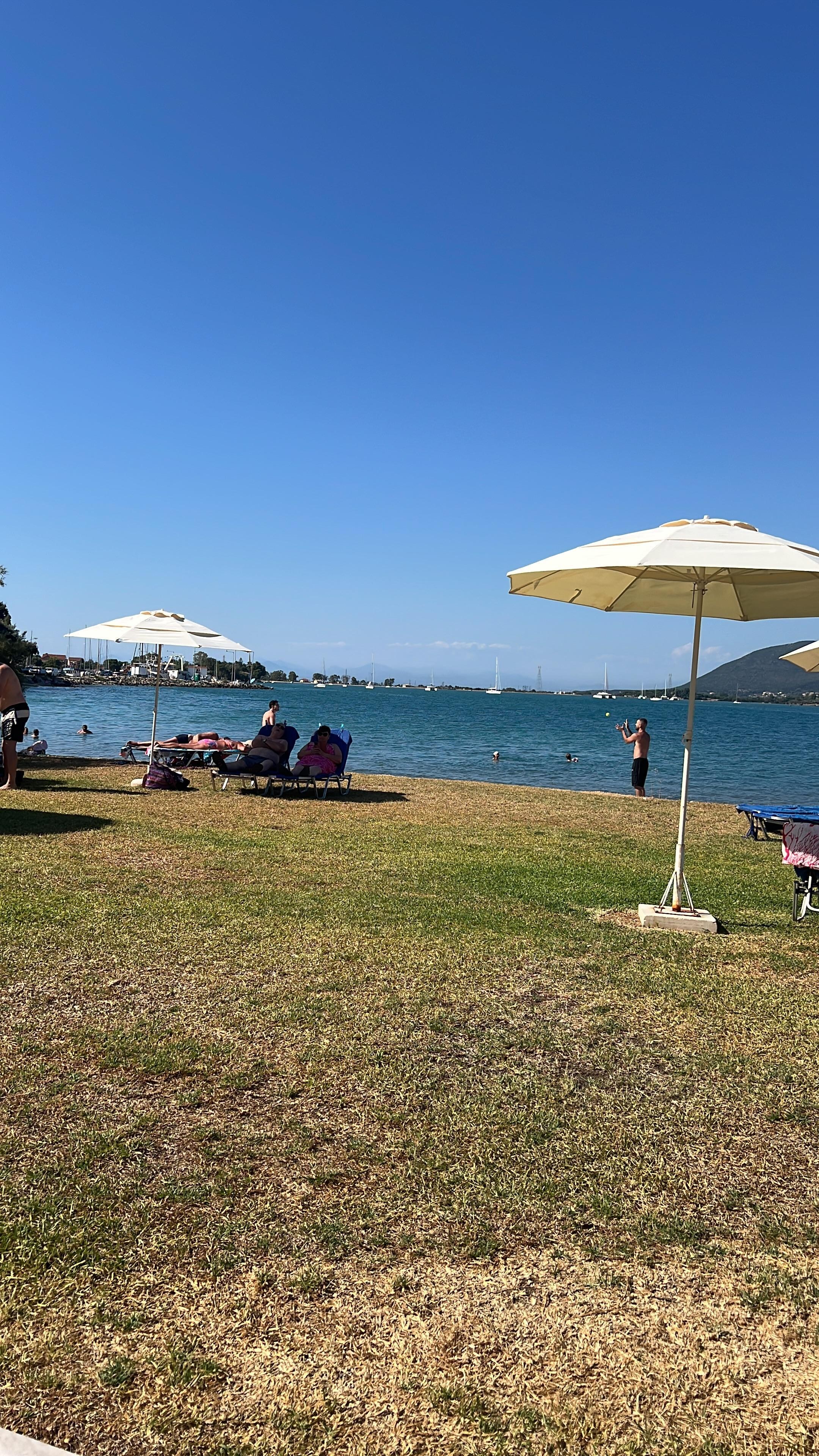 Spiaggia in erba
