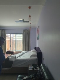 Basic but for price could have had better