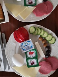 The breakfast was nothing like the breakfast on the photos