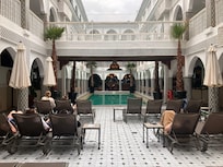 Piscine bar