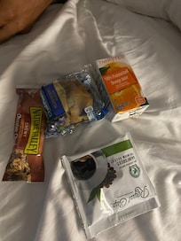 Brown bag continental breakfast guest could have still chosen there own