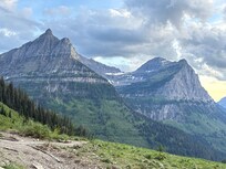 Going to sun road vista