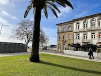 Hotel on corner