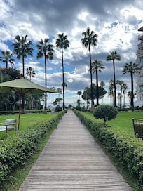 Pathway to the beach