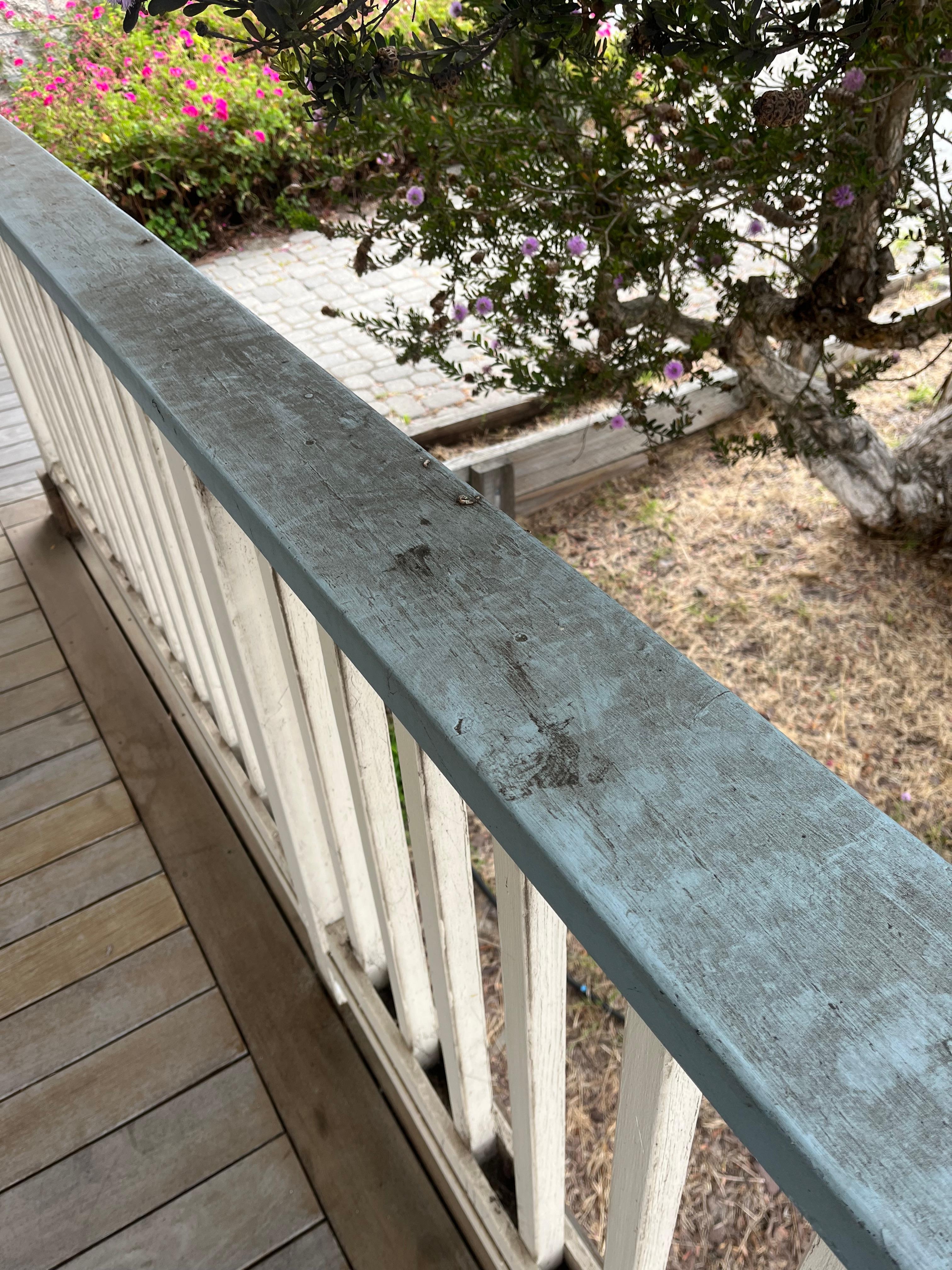 Dirty railings.