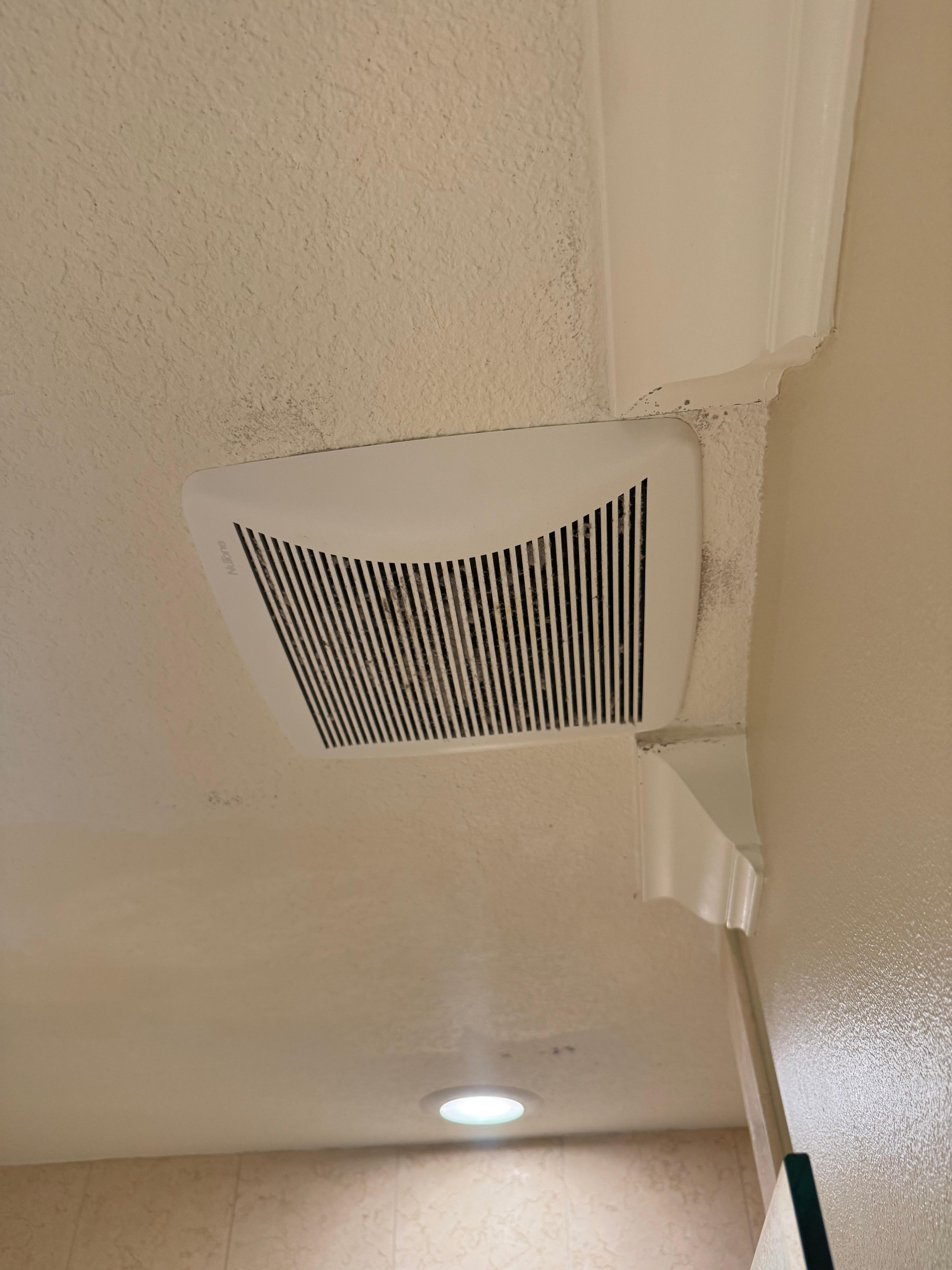 All vents were heavily dusty to the point of coming out the vents