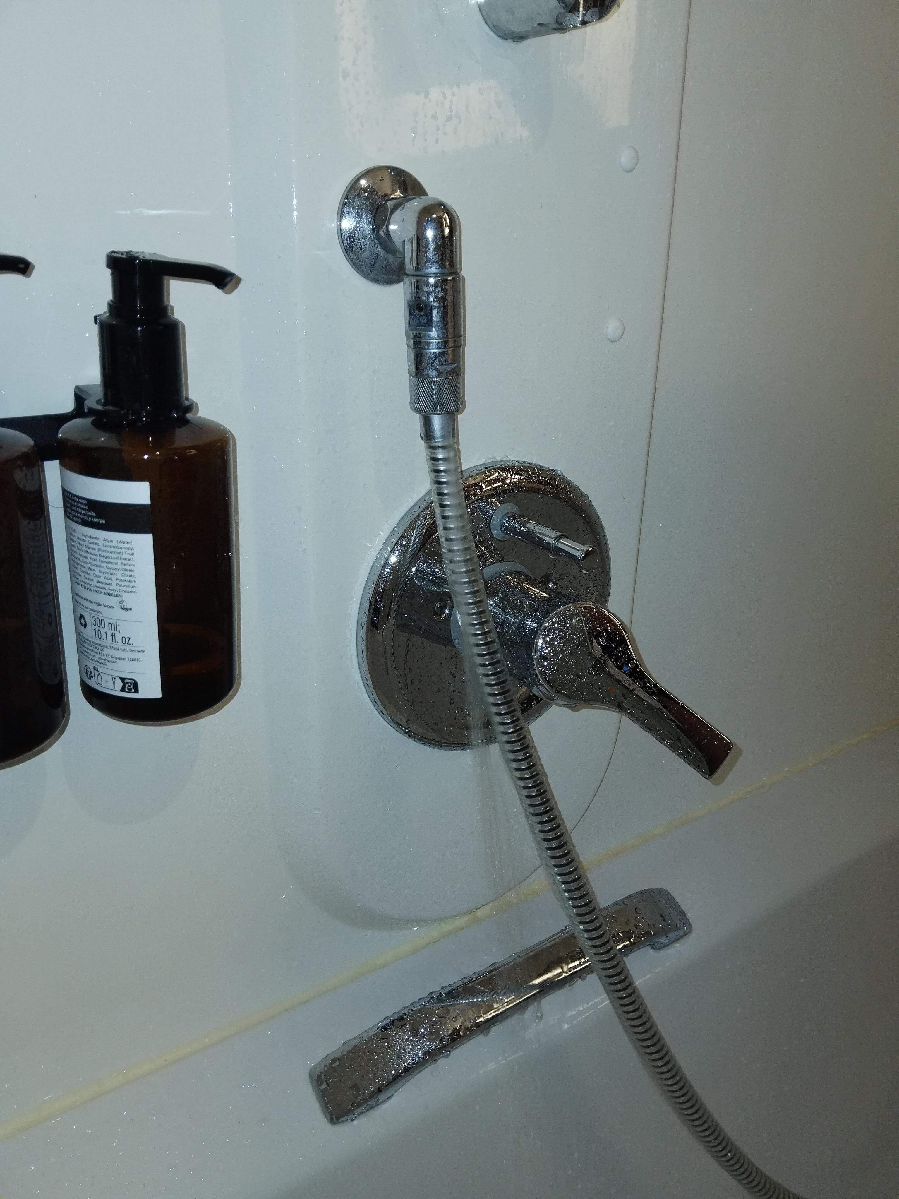 Fuite d'eau donc pas de pression