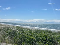 Sea Gull Beach- walking distance