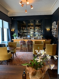 hotel bar & restaurant area