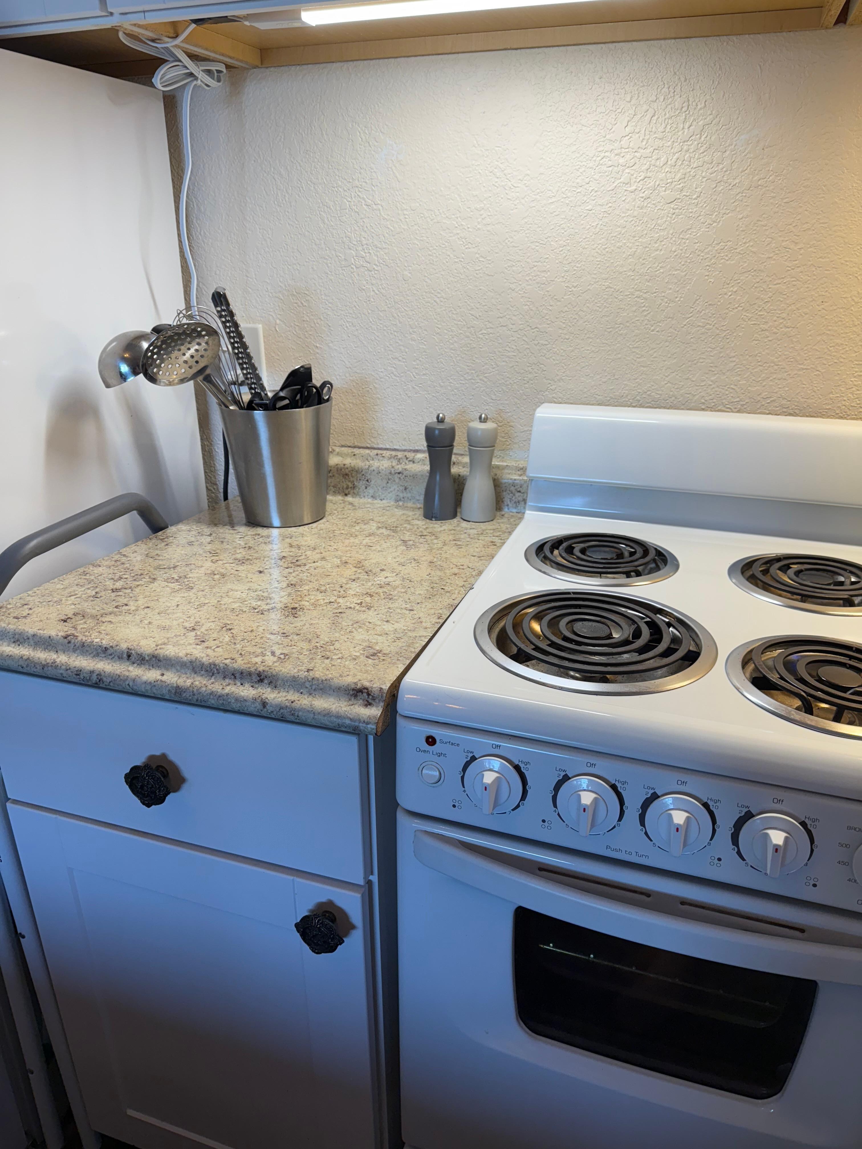 Handy kitchen
