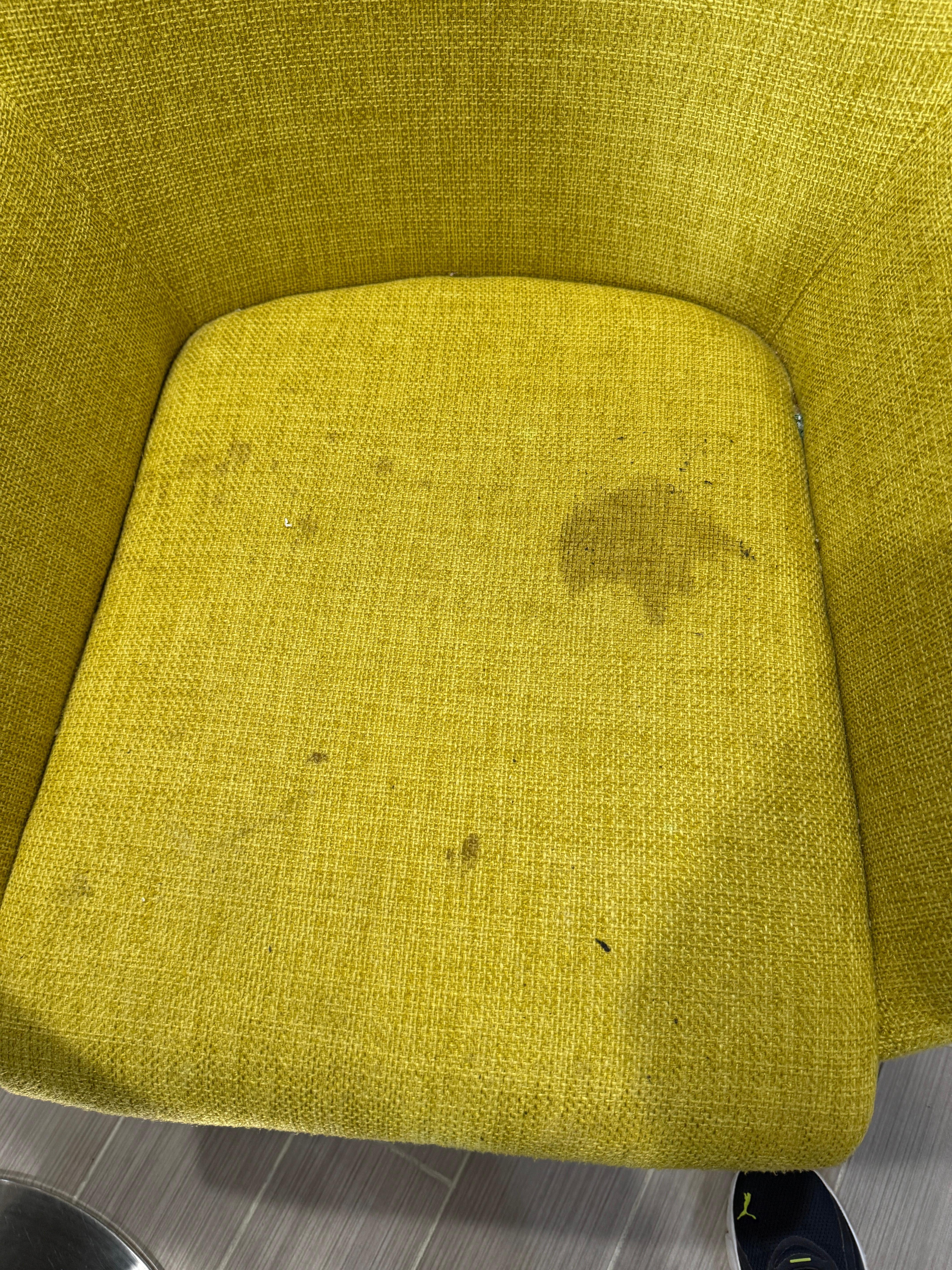 Nasty breakfast chairs