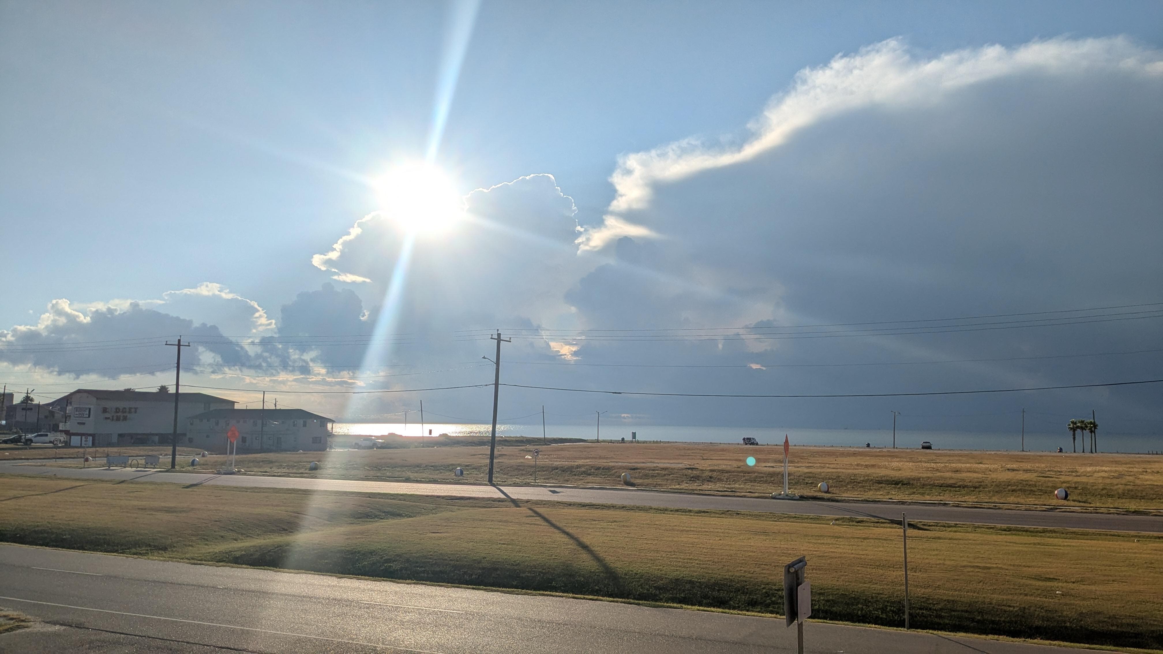 Sunshine view is amazing 