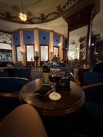 Art Deco bar