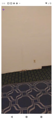 I wish it would let me add a video as I video the room and didn't take pics