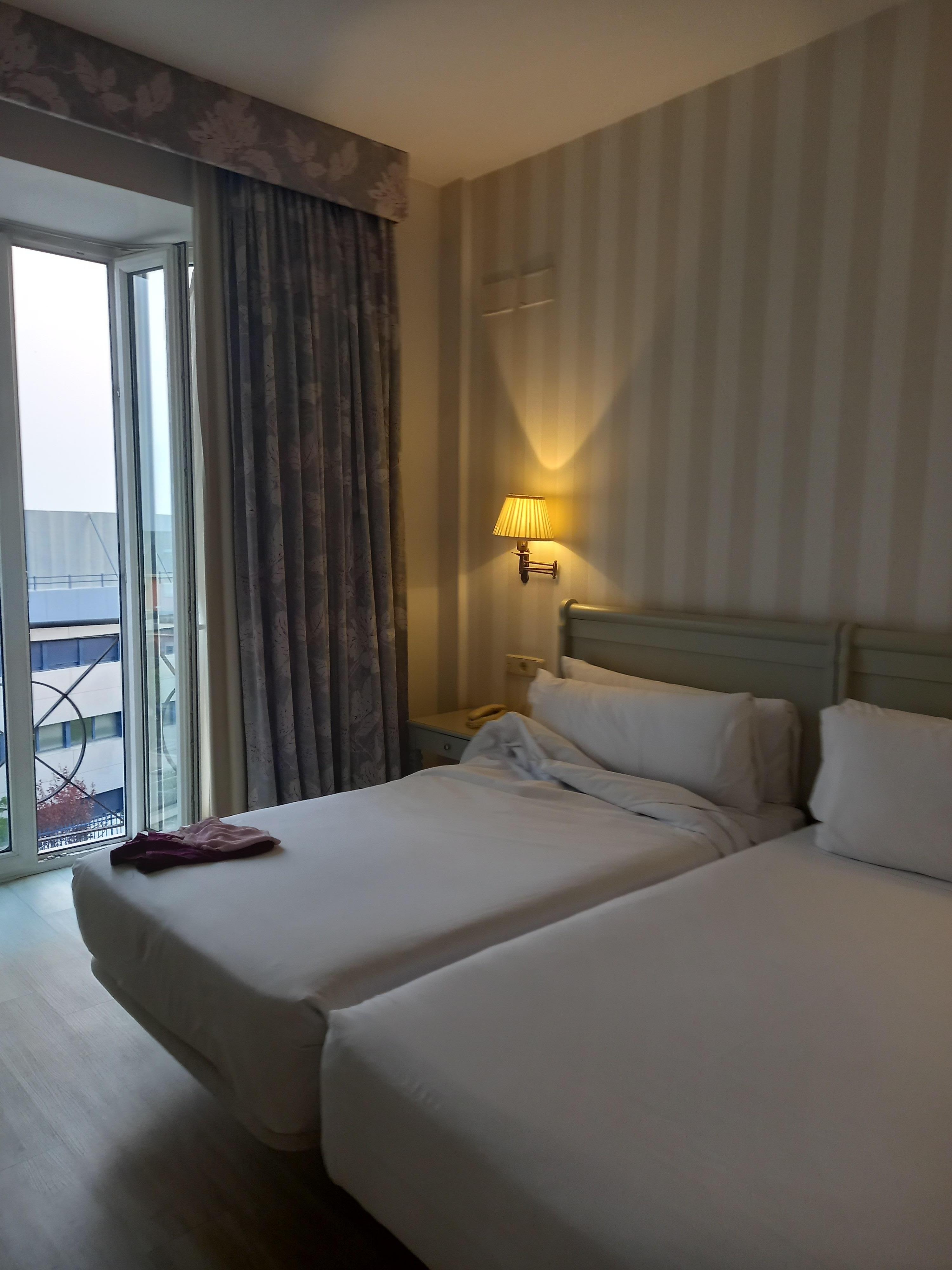 Belle chambre spacieuse..