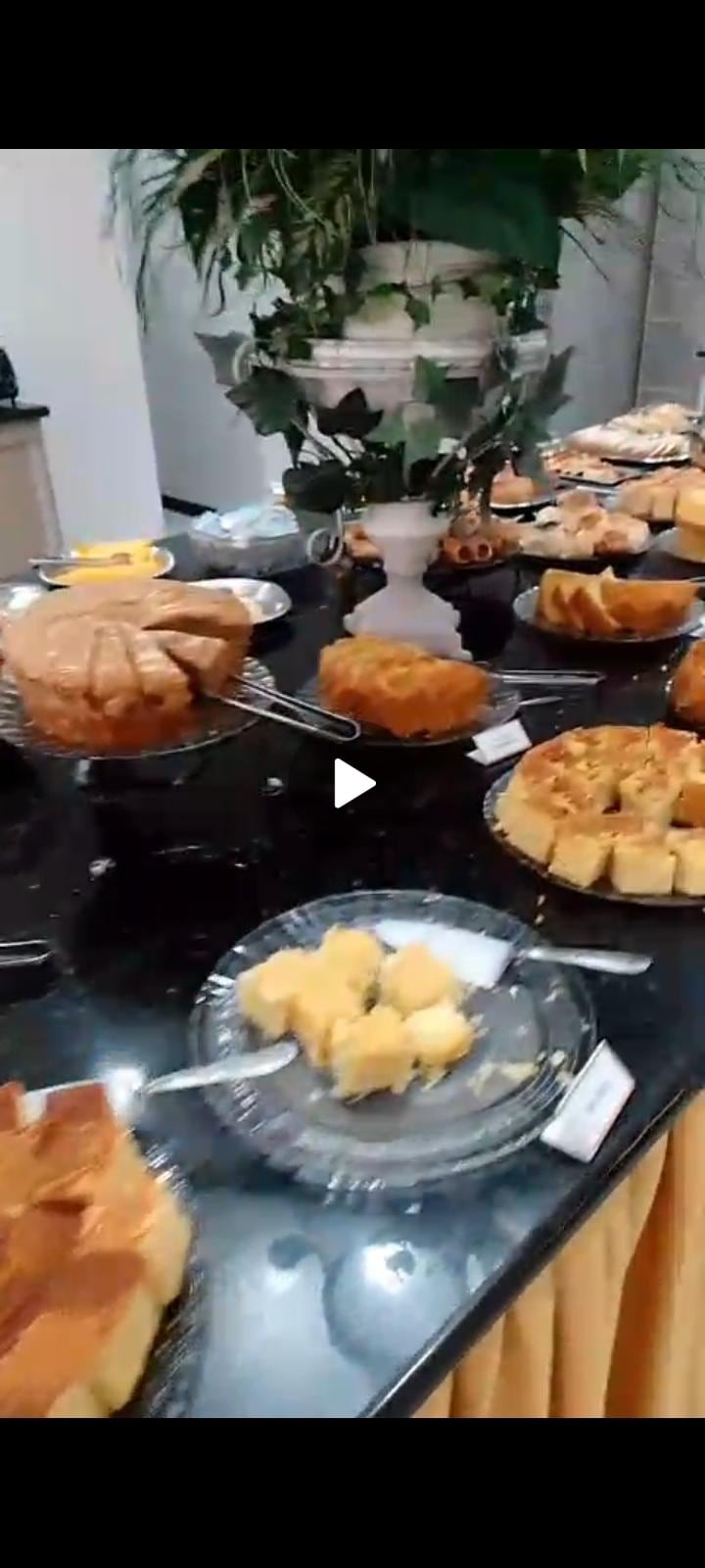 Mesa do café.