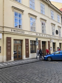 Hotellet utifrån.