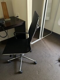 Broken chair and lamp that didn’t work, and usb port won’t work either.