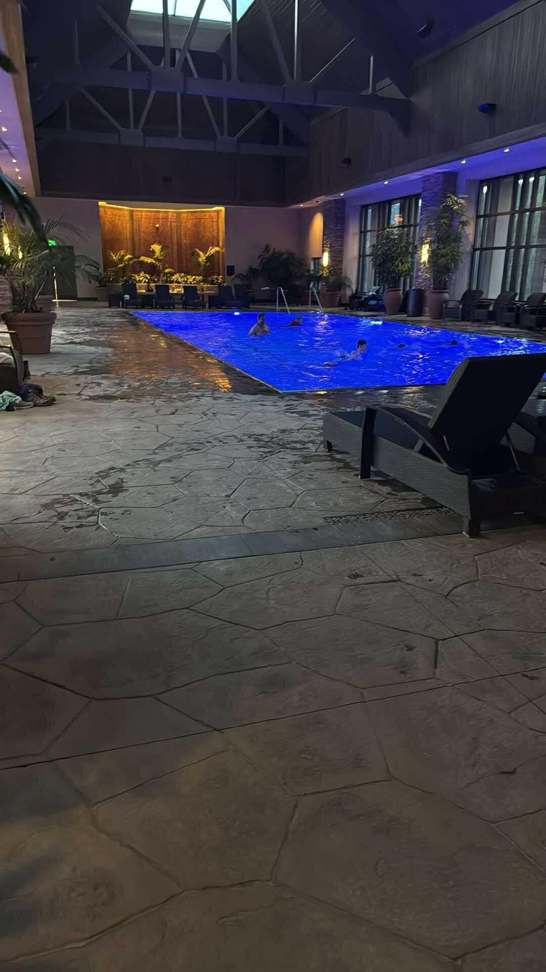 Pool and hot tub 