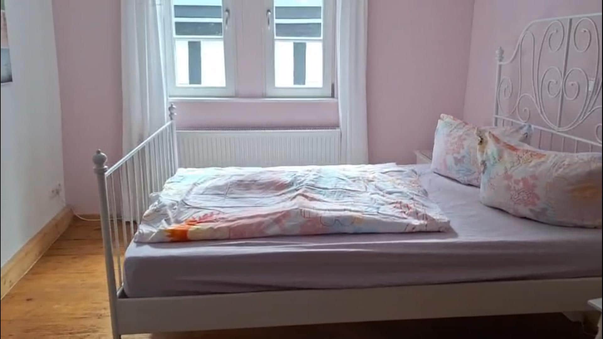 IKEA "Leirvik" bed 140cm