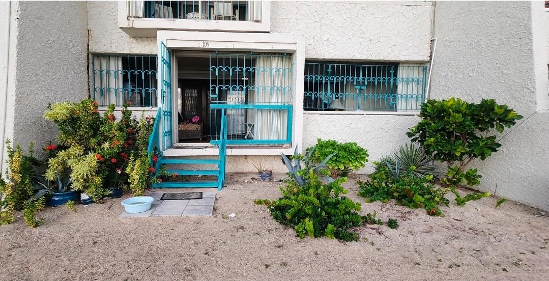 Unit 109, coming in from the beach