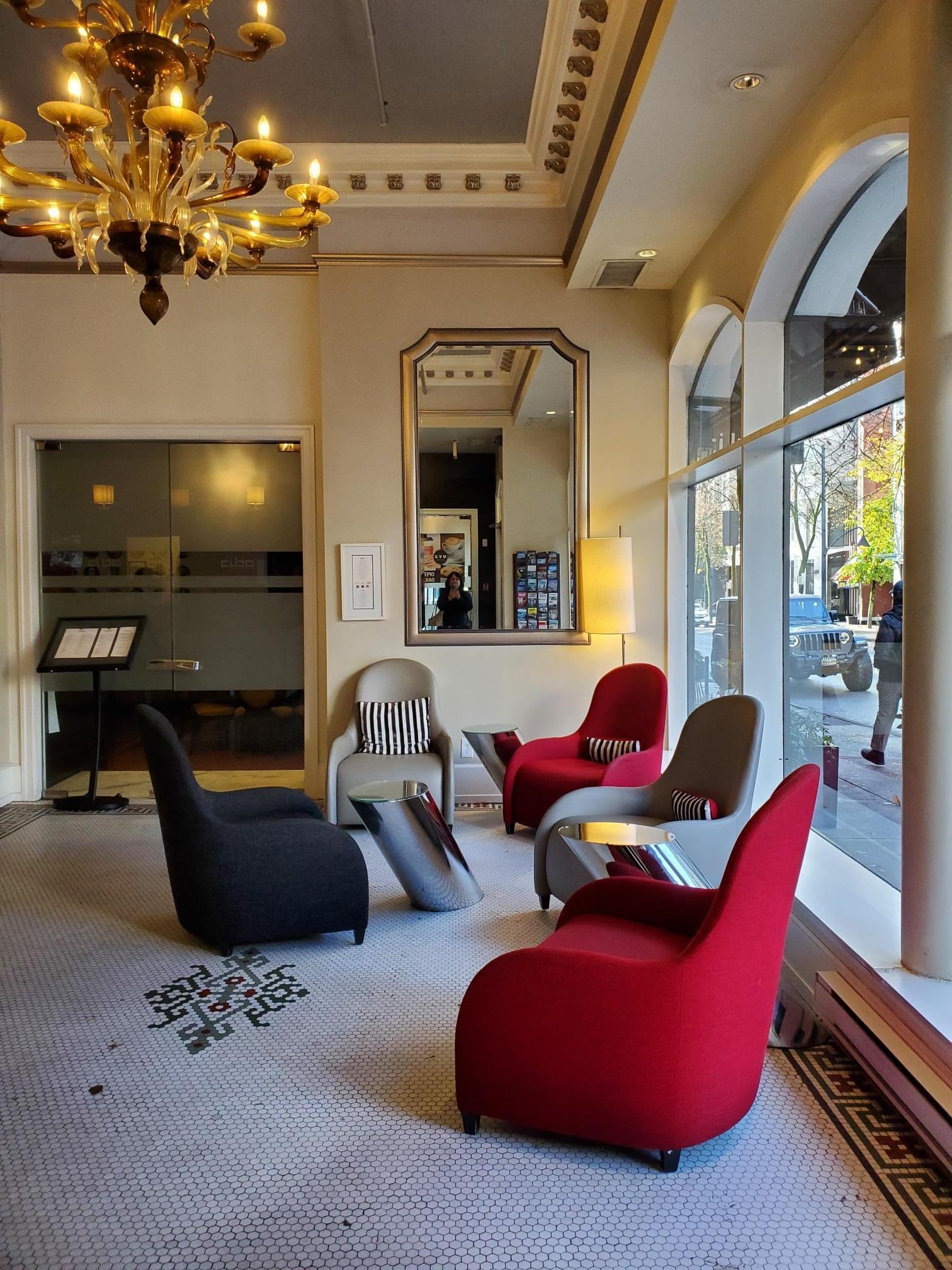 Lobby of Moda Hotel.